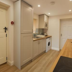 Characterful 2 bed within Conwy Walls