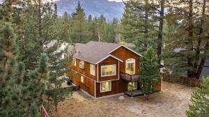 Blitzen by AvantStay Pet-Friendly Tahoe Retreat Near Heavenly Ski Resort - Ubytování bez kategorie ve městě South Lake Tahoe