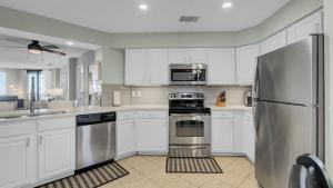 307 Summerhouse by AvantStay Oceanfront View Shared Pool