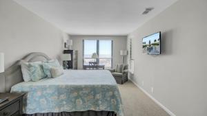 307 Summerhouse by AvantStay Oceanfront View Shared Pool