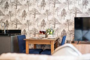 新房特惠 芭东TheDeck10精装一卧室公寓 近芭东海滩Bangla江西冷