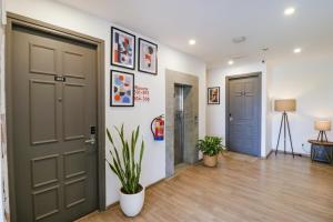 FabHotel Destiny Inn - Nr Medanta Hospital