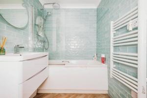 Modern coastal 1 bed flat in Shoreham