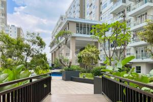 Gateway Pasteur by Eazystay