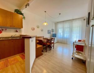 Beachfront flat with a stunning terrace