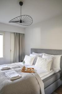 Aurora River View 3-Bedroom Apartment by BookLapland