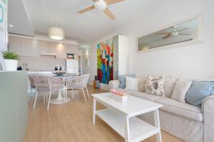 Lovely Nice Los Cristianos