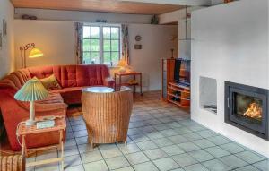 Amazing Home In Humble With Sauna