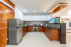 Skyline City LuxeRetreat 3BR 3BA Walk to Bui Vien