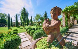 ÜbermAlztal Gartenblick