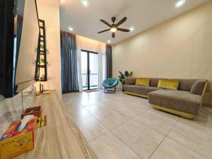Mykey Atlantis 2 Bedroom Family Room Jonker Street