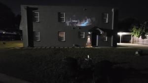 Lakeview New Orleans Townhome w King Bed & Game room