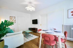 Appartement deux chambres avec parking et balcons