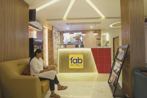 FabHotel Nestlay Rooms High Court - Nr Parrys Corner