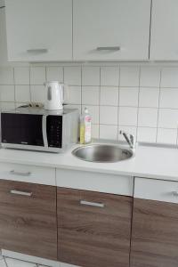 Zentral, ruhig, 4Personen, Balkon, Waschmaschine