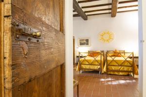 I Mori Escape By Halldis