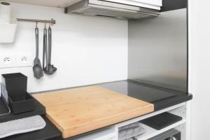 Duplex adjoining the Eiffel hall