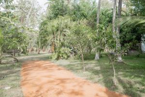 Franslyn Estate - Villa near Negombo & Airport