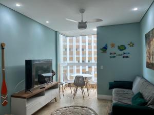 Pitangueiras 1 quarto 10m da praia vista pro mar