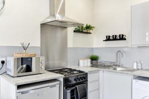 Knighton Chambers, Bognor Regis - Brand new studio