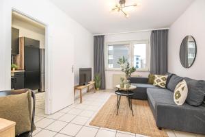 3 rooms with balcony, central, university, smart TV