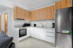 Davlakos Apartments Rea