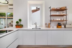 WHome Luxurious Oeiras Stay with Private Pool