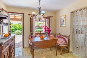 Cottage 50 m From the Beach Up to 4 Guests