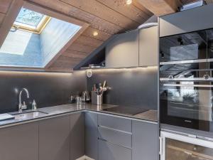 Appartement familial neuf à Méribel - Proche télésiège et parking inclus - FR-1-565-50