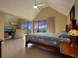 Town Beach Seaview Apartment