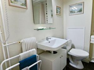 Studio confortable pour 4, au pied des pistes à Chamrousse - FR-1-340-99