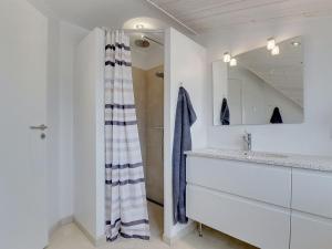 Holiday Home Dorte - 200m from the sea by Interhome