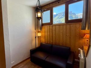 Duplex 4 pièces, 3 chambres, proche des pistes, vue montagne - FR-1-449-24