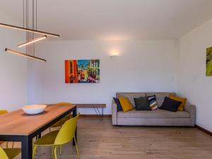 Holiday Home La Terrazza sul Lago by Interhome