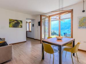 Holiday Home La Terrazza sul Lago by Interhome
