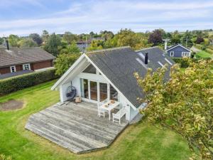 Holiday Home Jolanta - 20m from the sea by Interhome