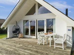 Holiday Home Jolanta - 20m from the sea by Interhome