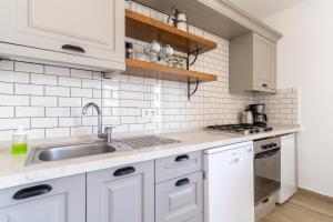 Naro Suites Çeşme Marina