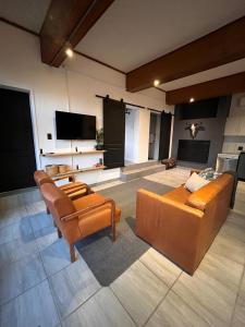 Durrs Nest - Central Paarl Mountain Retreat