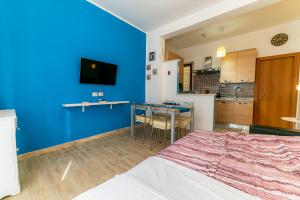 Sea View Flat - close to the Beach and Fiumicino Airport