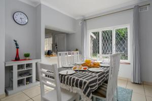 Nunei Coastal Escape