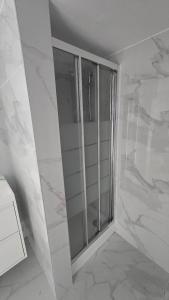 City Escape sleeps 6