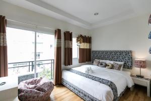 Bangkok River Loka Hotel