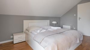 Jasne Wybrzeże, Sun & Snow