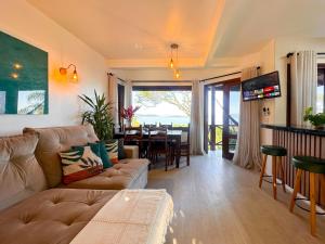 Top Casa - Jacuzzi com vista mar - Entre Ponta das Canas e Cachoeira