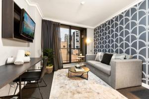 KozyGuru | Haymarket | Stylish City Studio