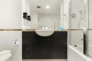 KozyGuru | Haymarket | Stylish City Studio