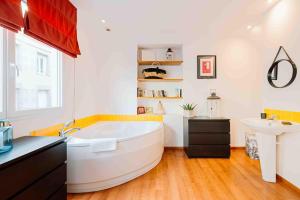 Granville centre - Duplex 6 pers