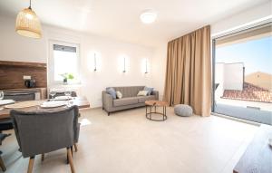 Luxurious Apartment In Vrsi With Sauna