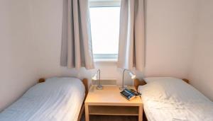 Waddenzicht 71 Ameland - tolle FerienwWohnung mit großer Dachterrasse für bis zu 4 Personen - Haustiere herzlich willkommen, strandnah